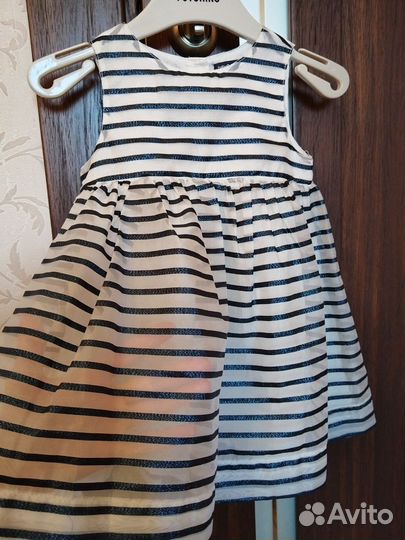 Платье на девочку gap 86 размера