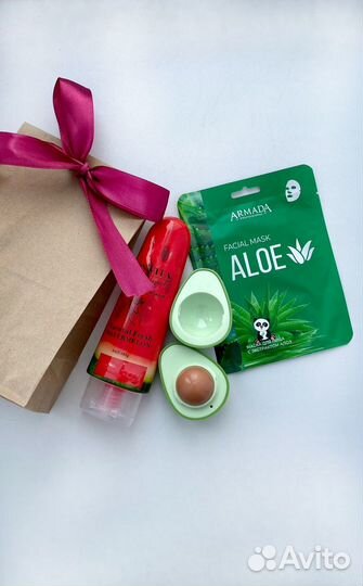 Подарочный набор косметики, бьюти-бокс