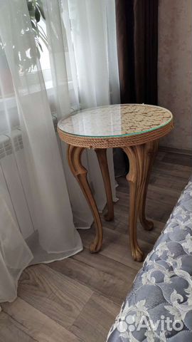 Столик ручной работы