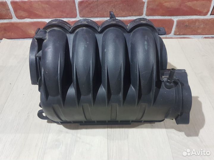 Коллектор впускной citroen c4 2009 peugeot