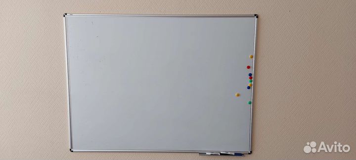 Магнитно маркерная доска