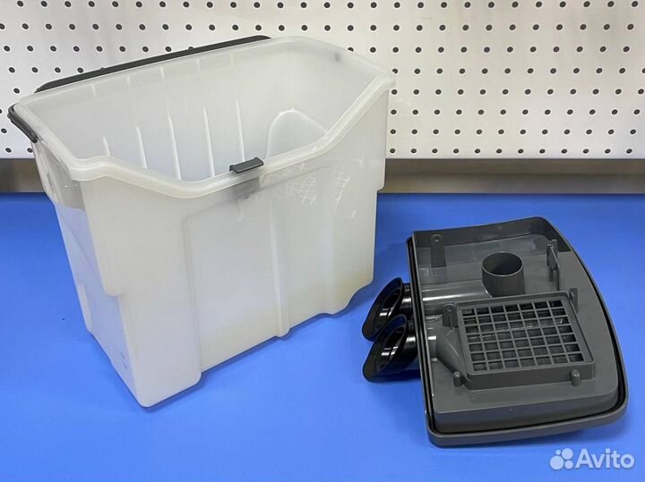 Контейнер для воды пылесосов Zelmer