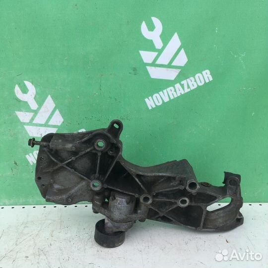 Кронштейн генератора Рено Клио 2 Симбол