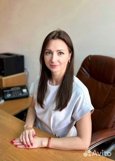 Оператор на телефон