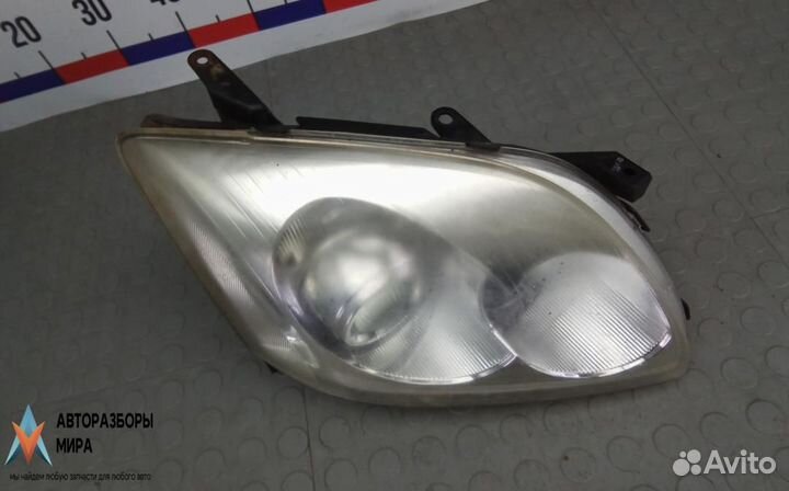 Фара правая Toyota Avensis 2 (T250) 2005