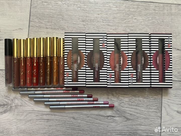 Набор матовых устойчивых помад