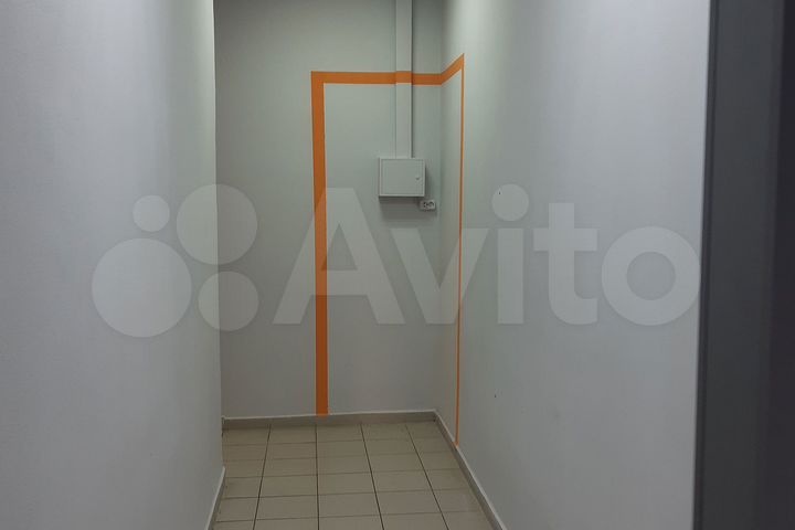 Помещение свободного назначения, 71.8 м²