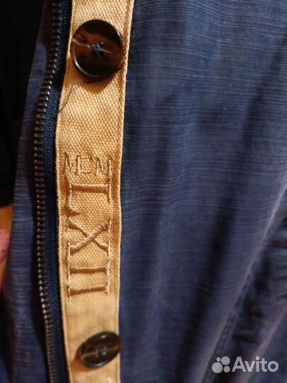 Женские куртки плащи