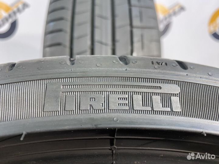 Pirelli P Zero PZ4 235/35 R19 85V