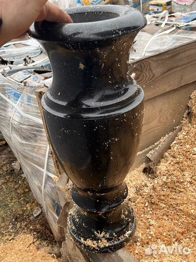 Вазы габбро