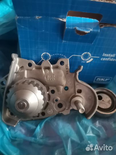 Водяная помпа logan