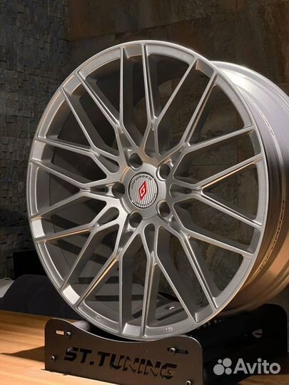 Новые разноширокие диски R19 5x112 Inforged IFG34