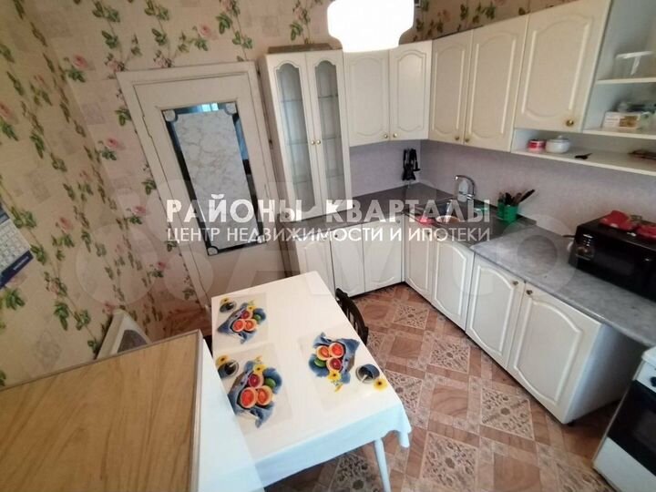 2-к. квартира, 57,1 м², 1/10 эт.