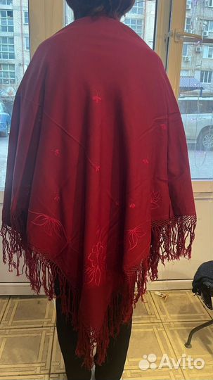 Платок шерстяной новый