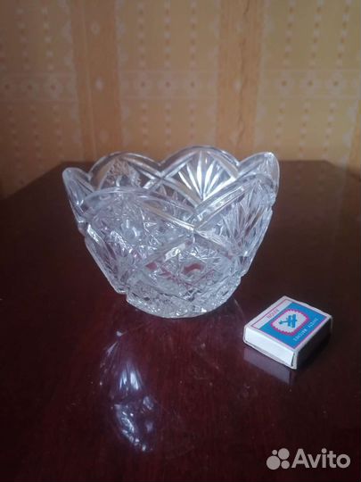 Хрустальная конфетница или салатник 