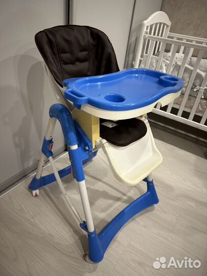 Стульчик для кормления в рабочем состоянии