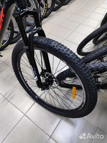 Велосипед горный Cruzer C-300 