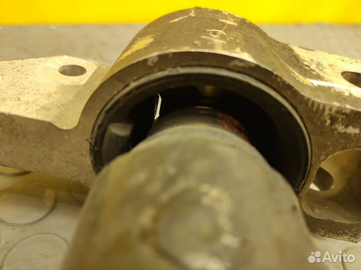 Рычаг передний левый Audi A3 8PA caxc 1.4 tfsi