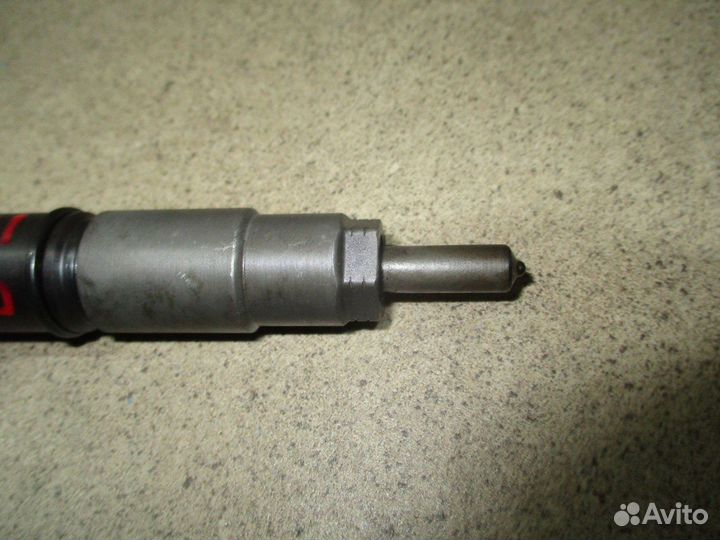 Форсунка дизельная Toyota LC Prado 150