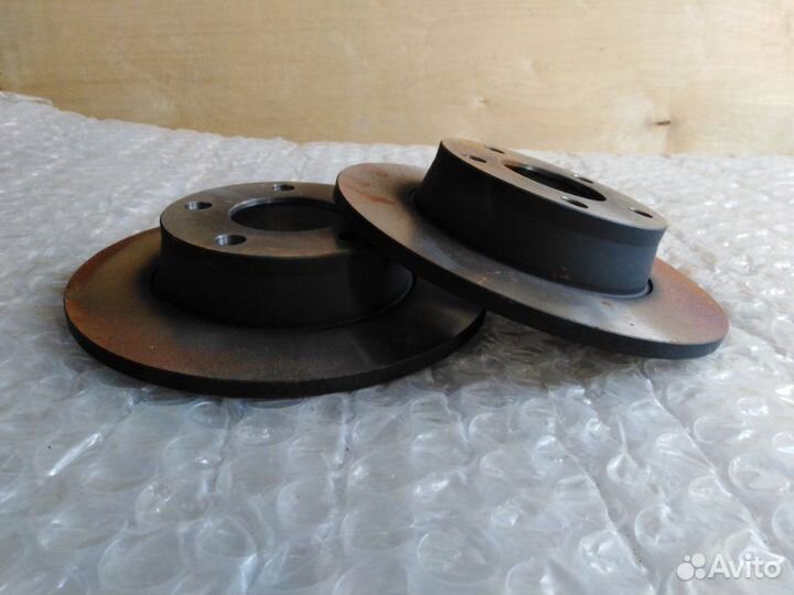 Диск тормозной задний Audi A6 1997 - 2005