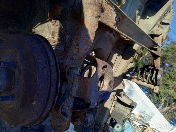 Задняя балка на chevrolet aveo т250