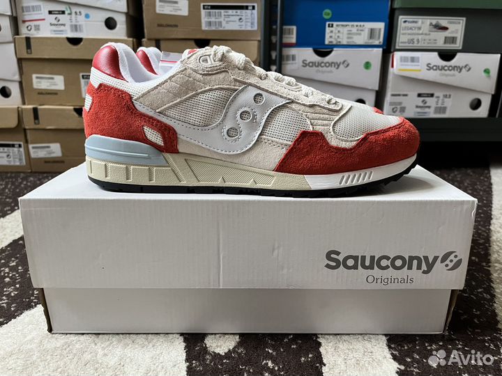 Кроссовки Saucony Shadow 5000 White/Red