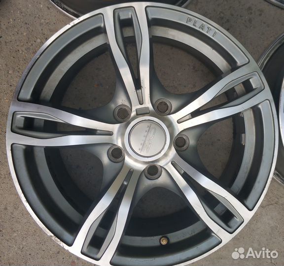 Диски R15 5x114.3 OZ Racing Plati