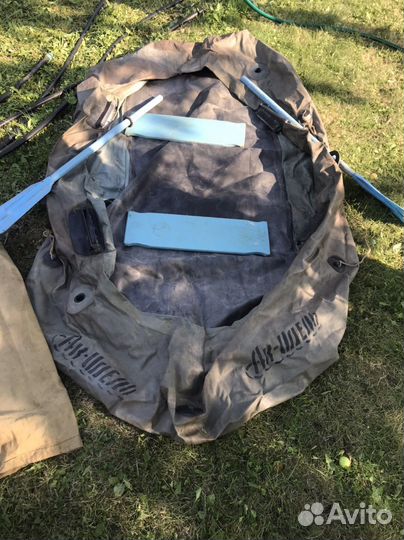 Лодка надувная резиновая весельная