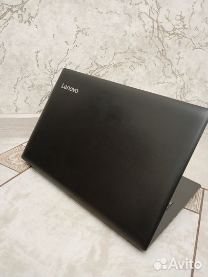 Мощный Lenovo Core i3 7020u 12гб MX110