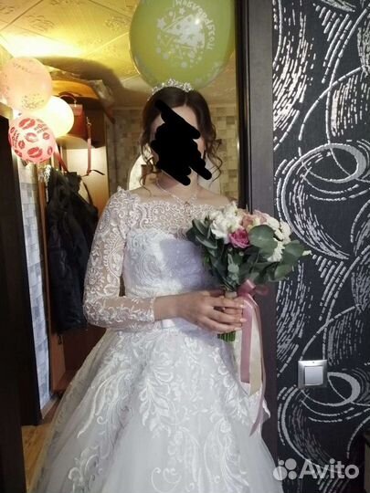 Свадебное платье