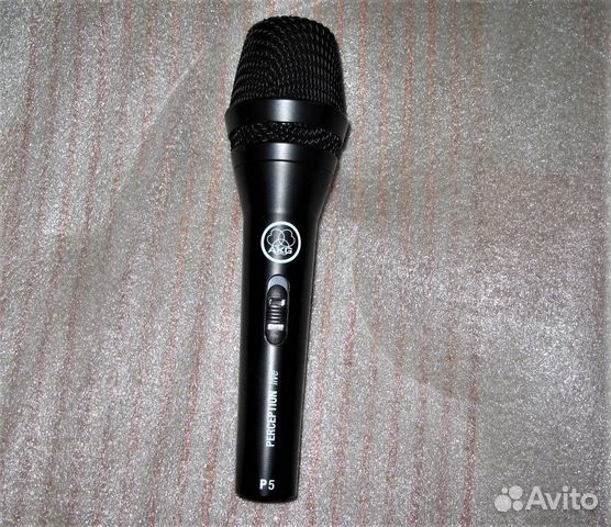 Микрофон AKG P5