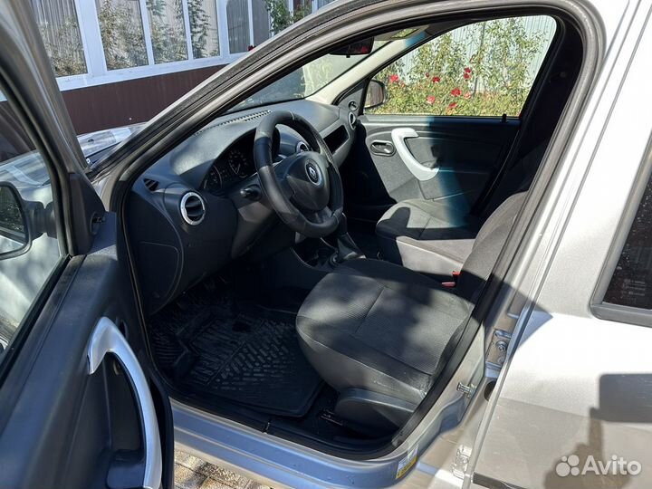 Renault Logan 1.6 МТ, 2014, 174 000 км