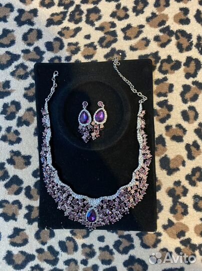 Ожерелье и серьги