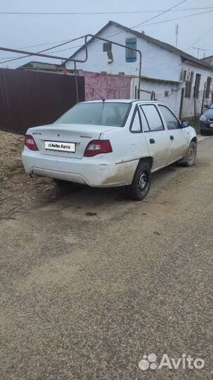 Daewoo Nexia 1.5 МТ, 2011, битый, 300 000 км