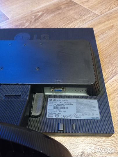 Монитор LG
