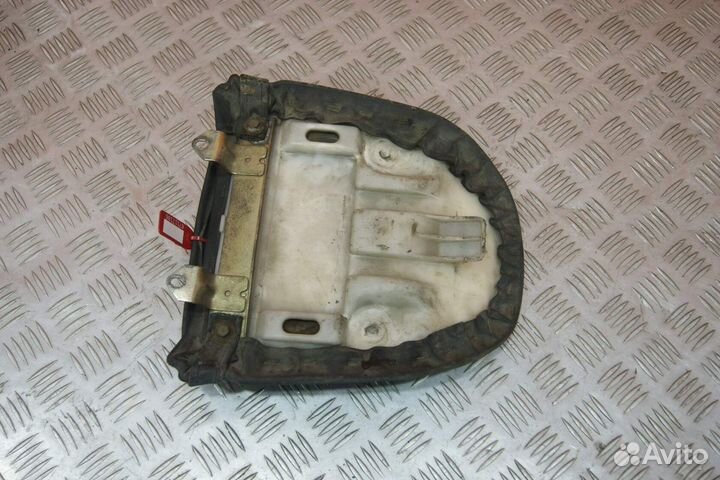 Сидение пассажира Suzuki GSF250 bandit