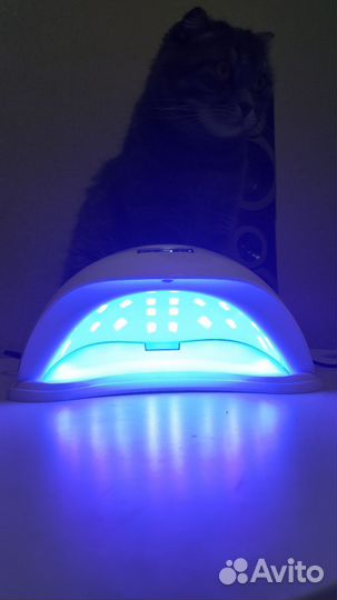 LED лампа для маникюра