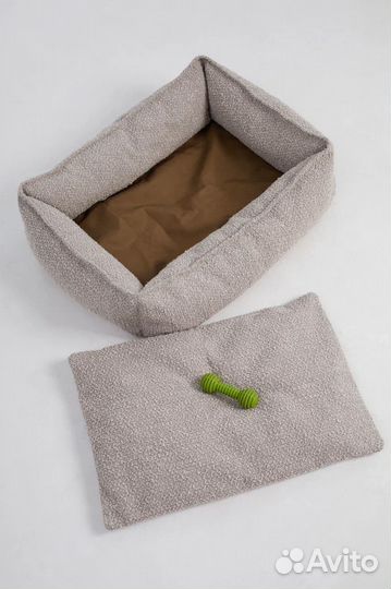 Лежанка для собак и кошек