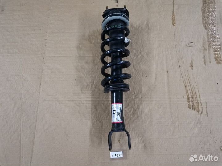 Стойка амортизатора