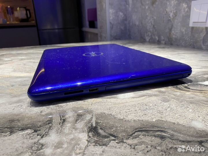 Dell p66f amd A6/radeon R5 2gb/ram 8gb