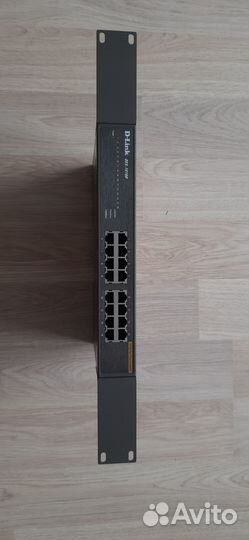 Коммутатор D-link DES-1016D