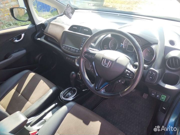 Honda Fit Shuttle 1.3 CVT, 2012, 125 000 км