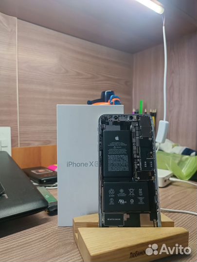 iPhone Xs Max, 64 ГБ