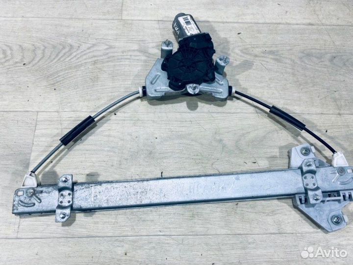 Стеклоподъемник передний правый Kia Rio 2