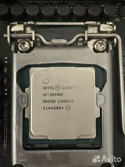 Asus rog strix b460 I gaming, i5 10400f, gtx 1660