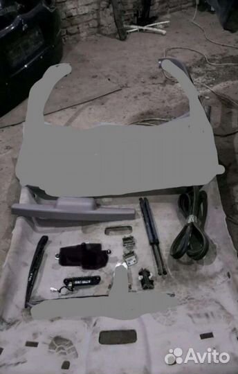 Детали крышки багажника pajero sport 2