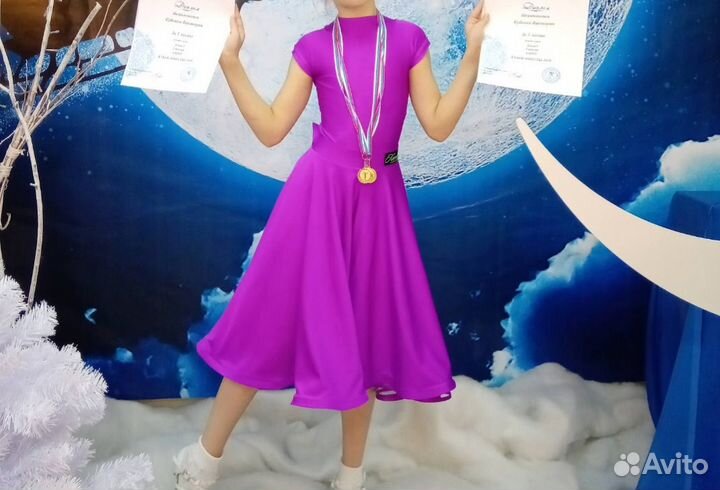 Рейтинговое платье 128-134, дети 0 дети 1