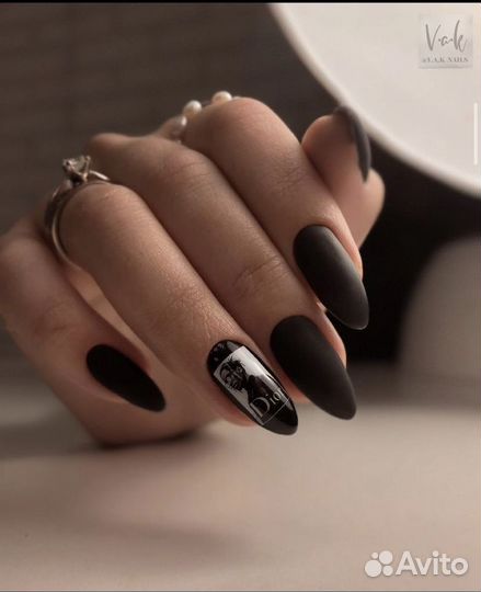 Маникюр,Педикюр в технике «Smart»