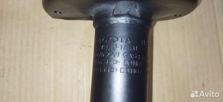 Стойки амортизатора toyota levin/trueno AE111
