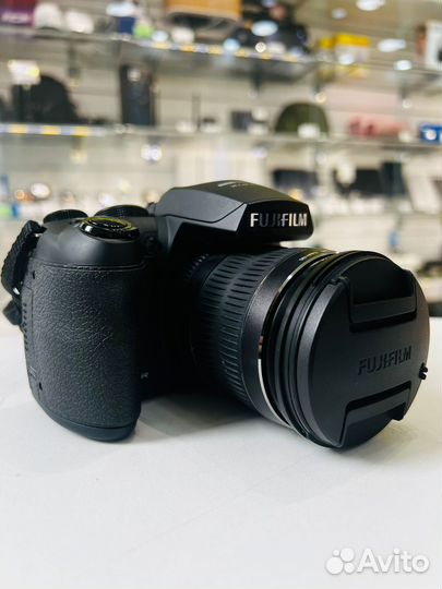 Фотоаппарат, Fujifilm FinePix HS25EXR